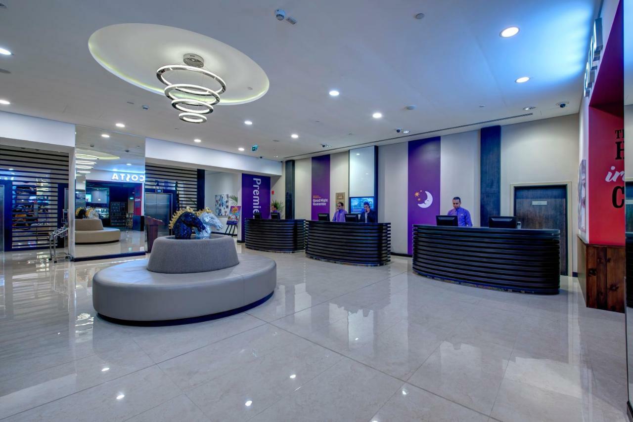 Premier Inn Dubai Ibn Battuta Mall Esterno foto